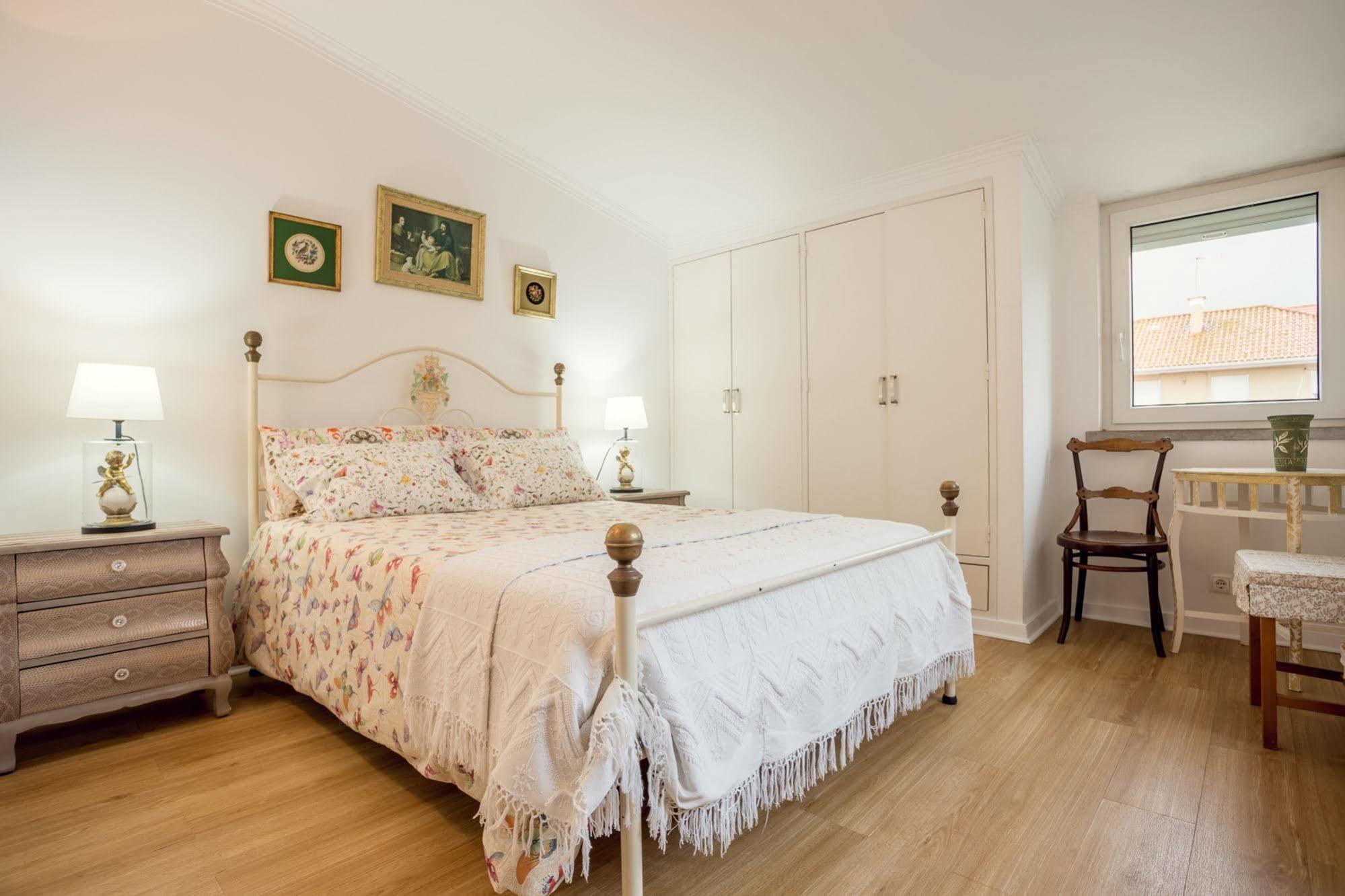 Petunia - Guest House กาชไกช์ ภายนอก รูปภาพ